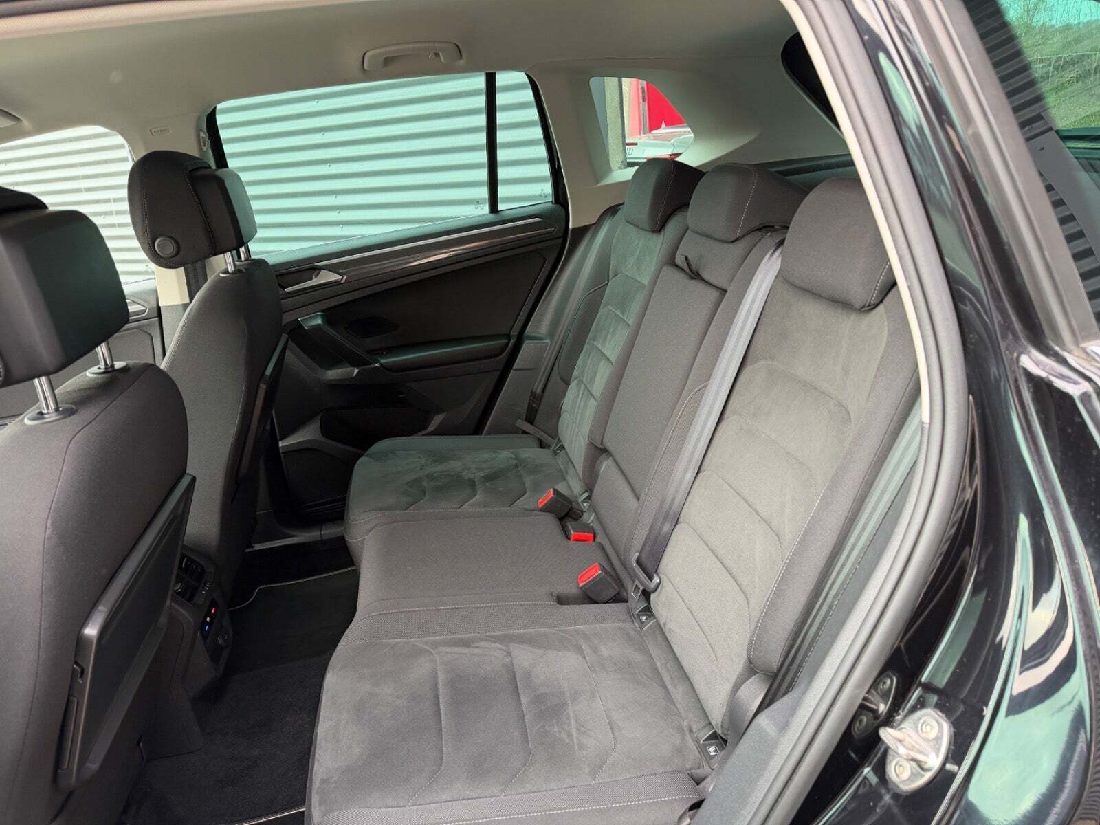 Sort VW Tiguan fra 2018