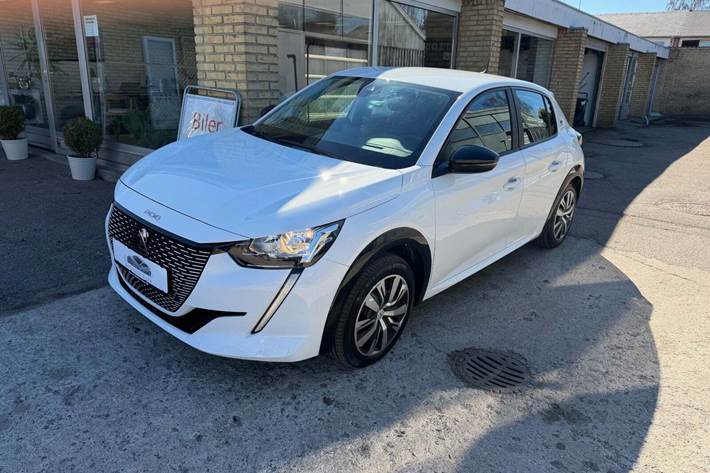 Hvid Peugeot e-208 fra 2023