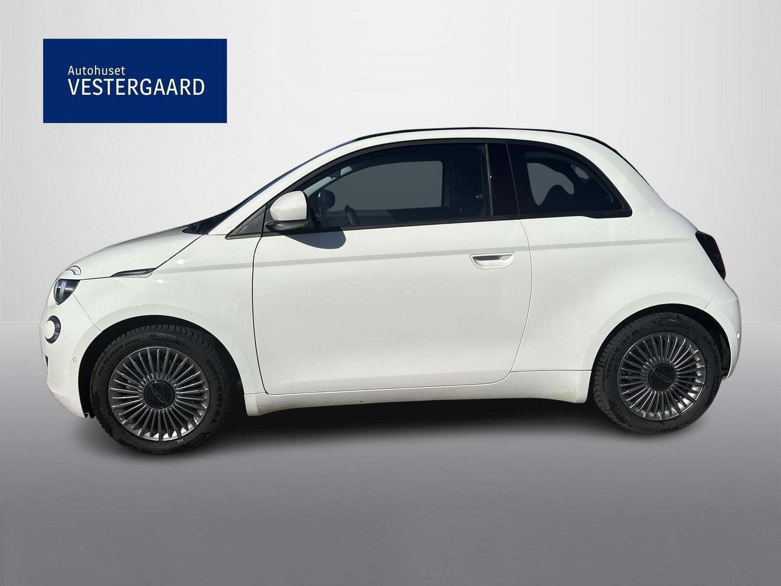 Fiat 500e 42 Icon Cabrio