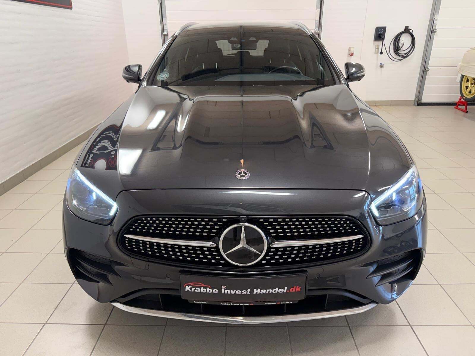 Mercedes E300 de 2,0 AMG Line stc. aut. 4Matic