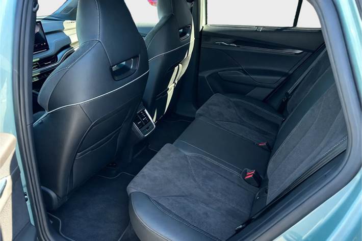 undefined Skoda Enyaq fra 2023