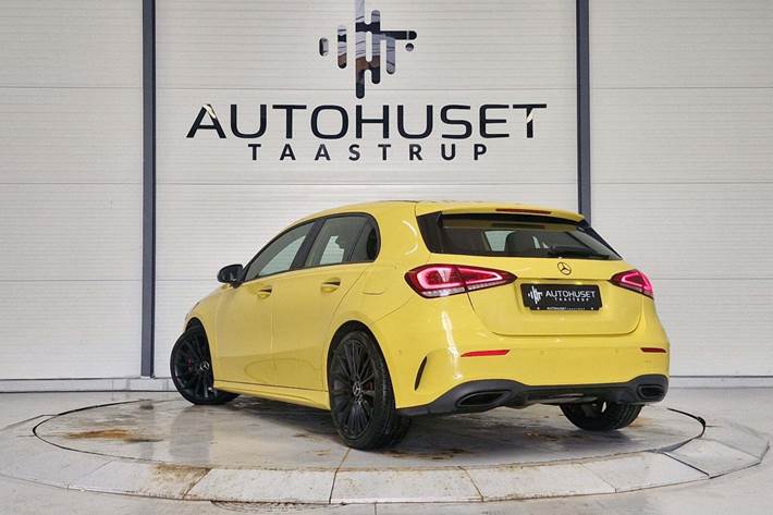 Gul Mercedes A200 fra 2019