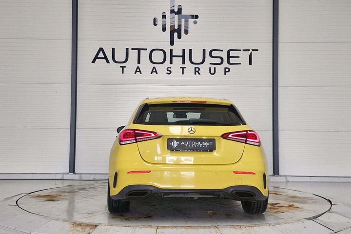 Gul Mercedes A200 fra 2019