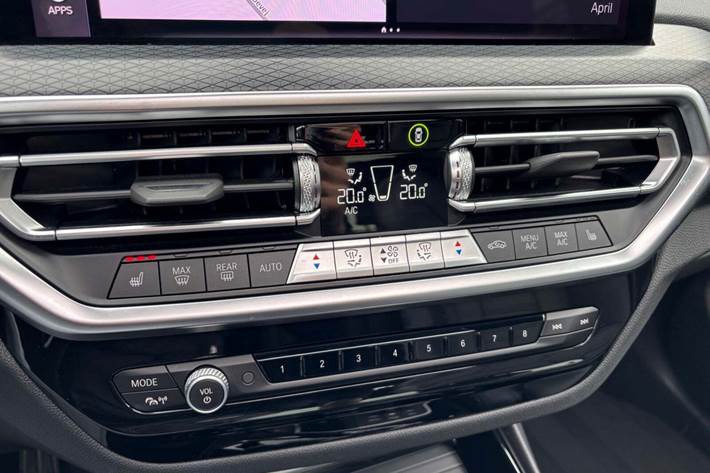 Hvid BMW iX3 fra 2023