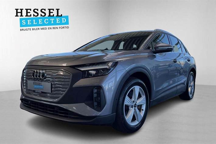 Grå Audi Q4 e-tron fra 2023