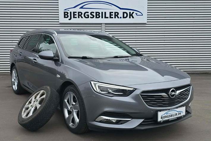 undefined Opel Insignia fra 2020 set udefra