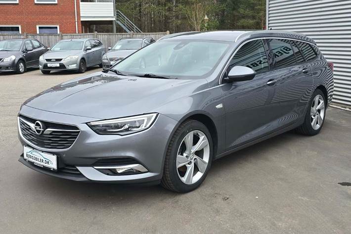 undefined Opel Insignia fra 2020