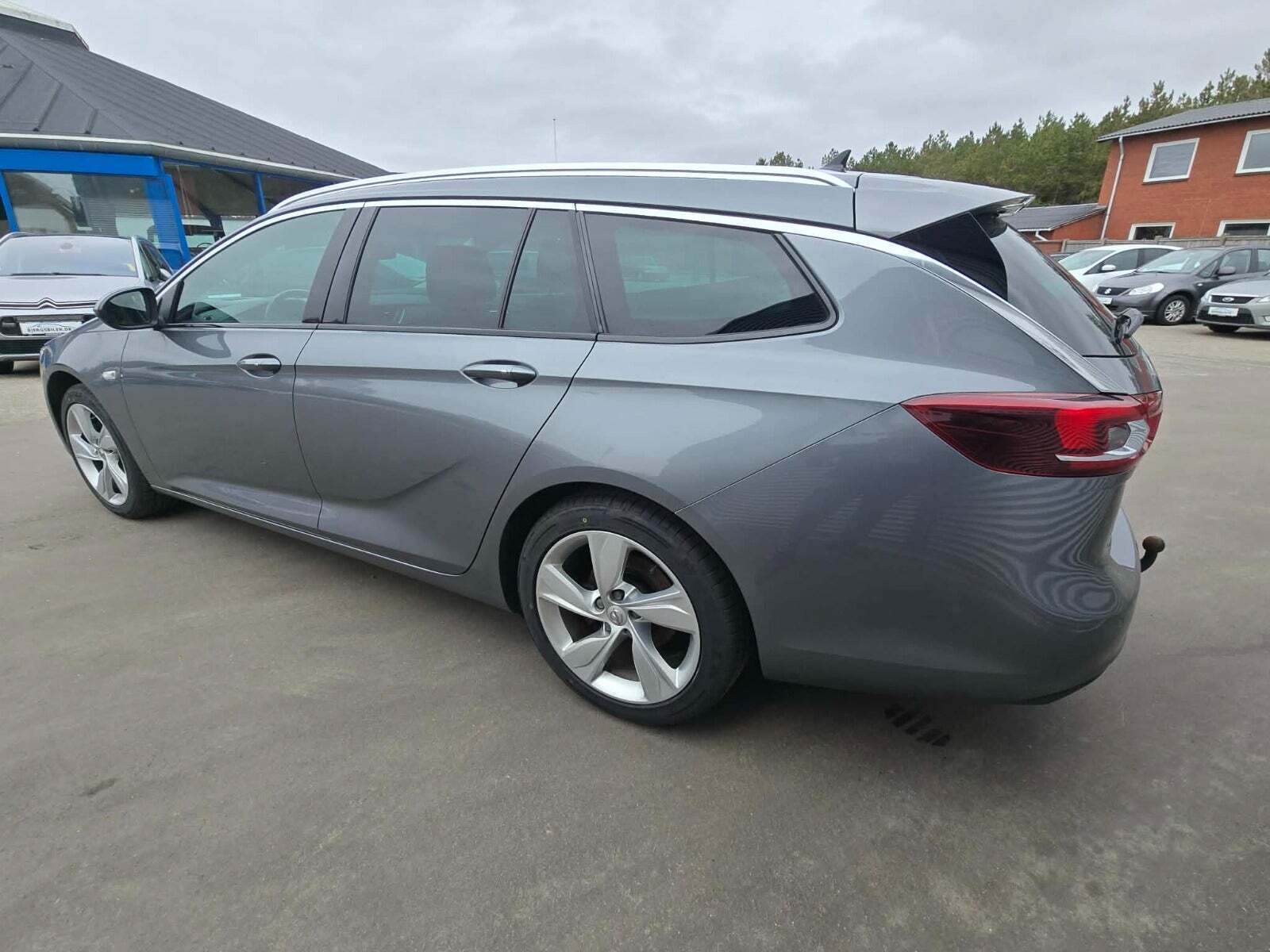 undefined Opel Insignia fra 2020