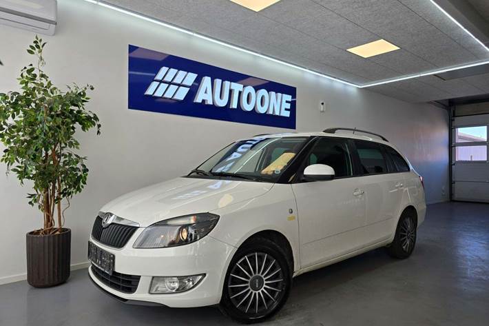 Hvid Skoda Fabia fra 2014