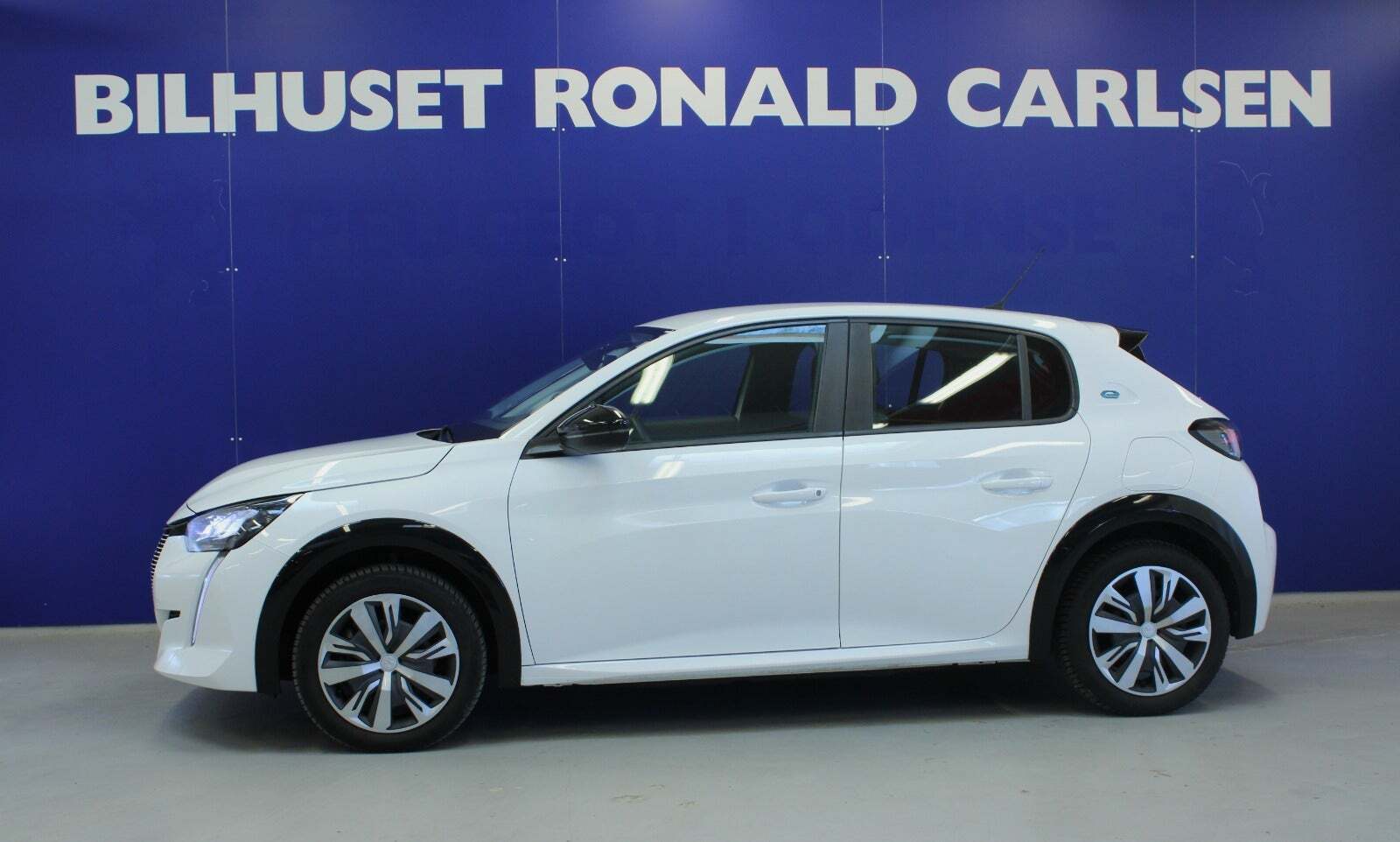 Peugeot e-208 50 Active Pack