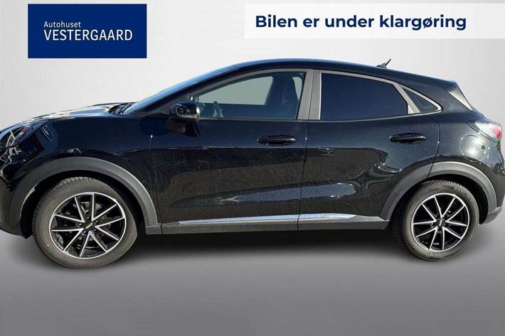 Sort Ford Puma fra 2021