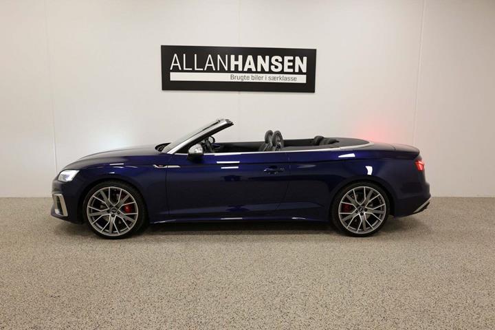 Gul Audi S5 fra 2020