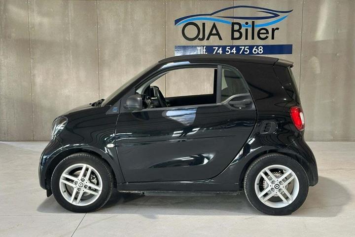 Sort Smart Fortwo fra 2021