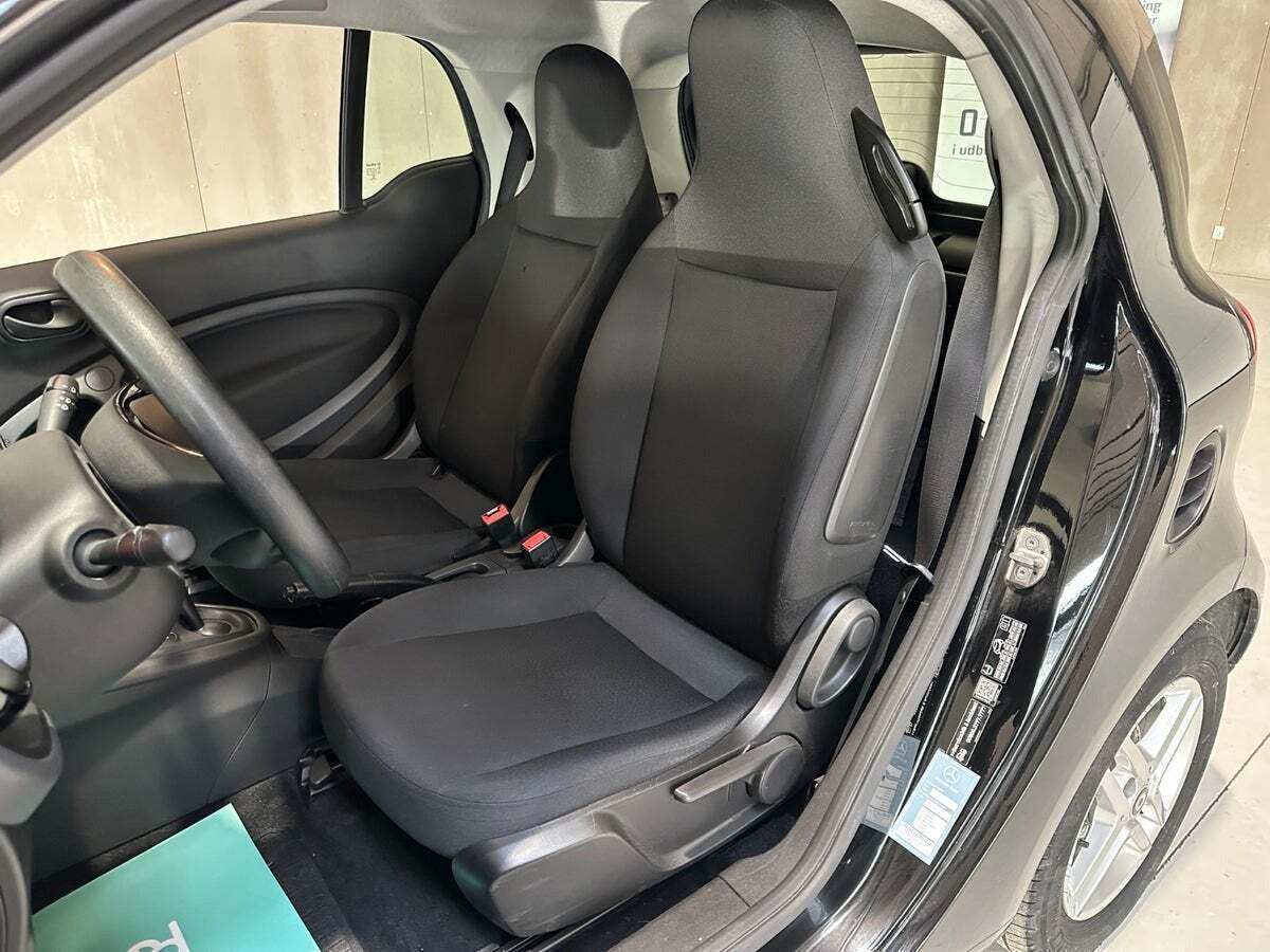 Sort Smart Fortwo fra 2021