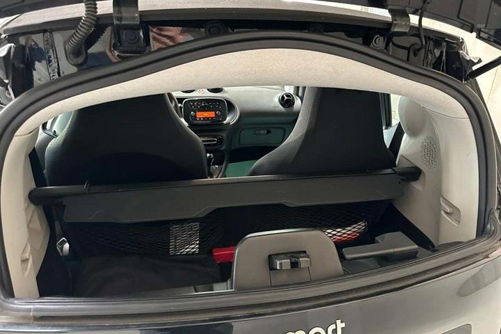 Sort Smart Fortwo fra 2021