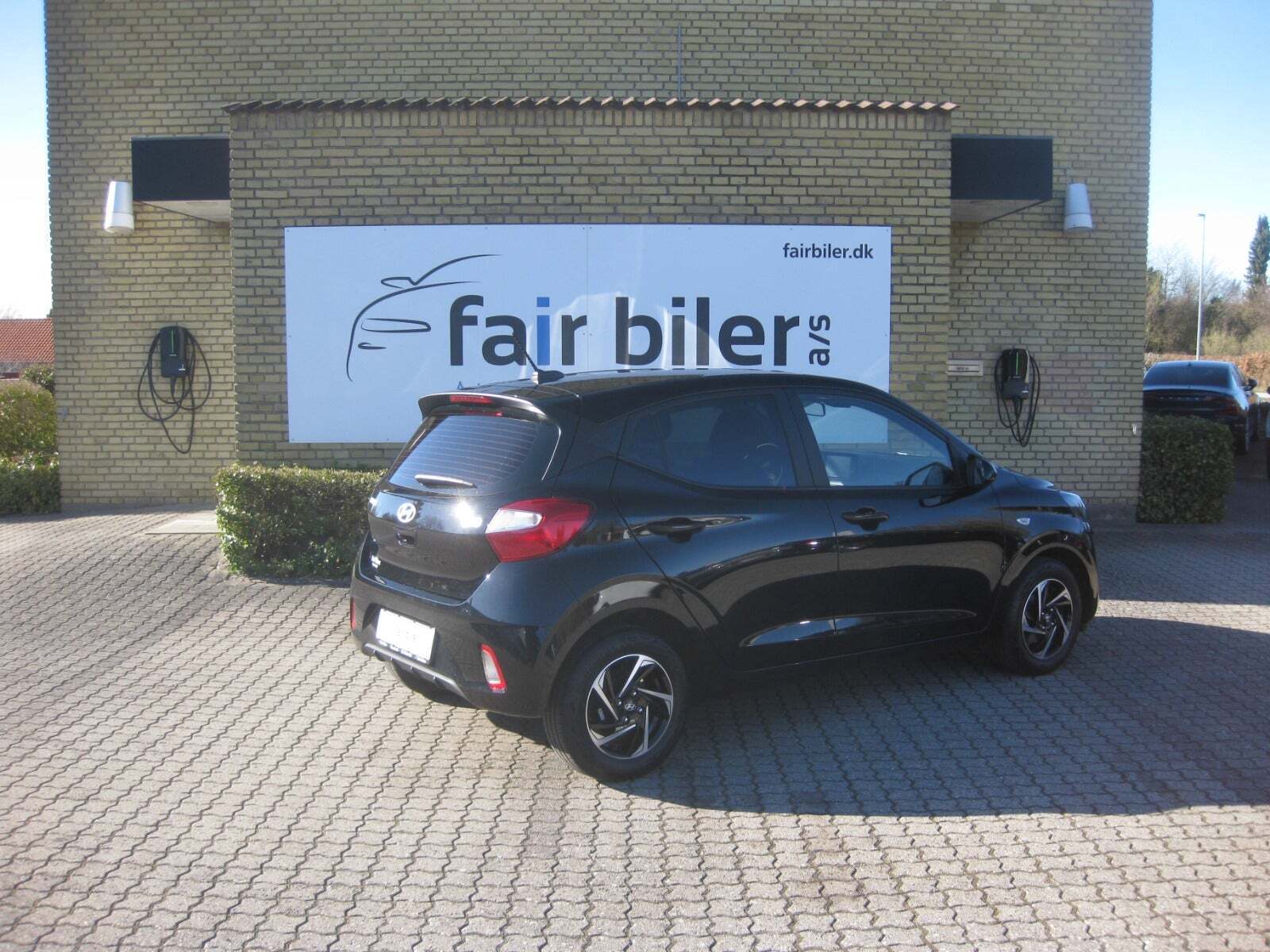 Sort Hyundai i10 fra 2024