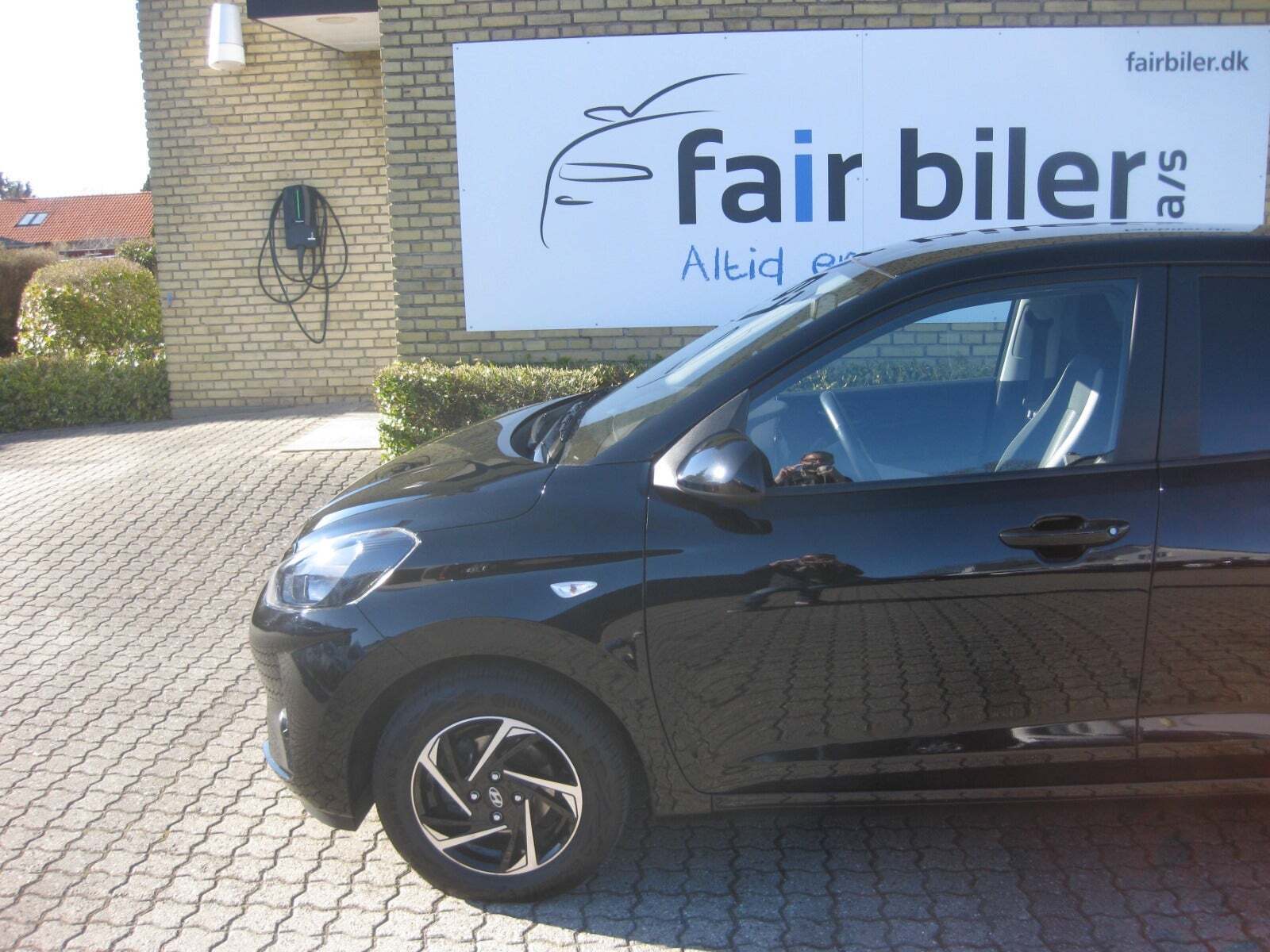 Sort Hyundai i10 fra 2024