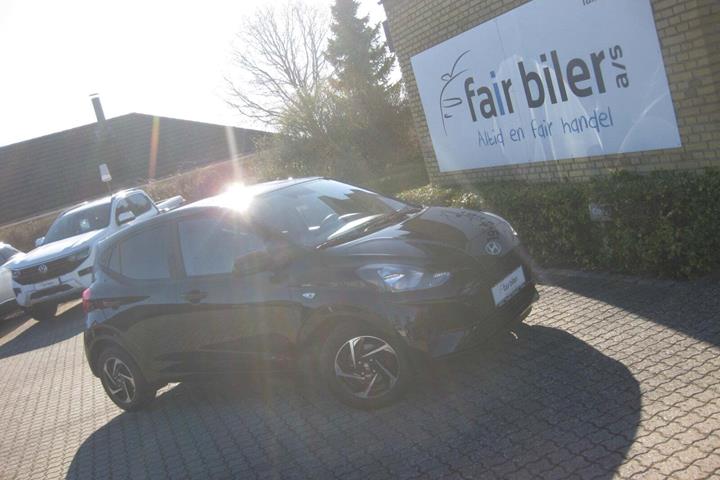 Sort Hyundai i10 fra 2024