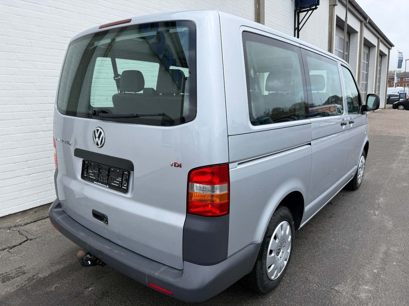 VW Transporter 2,5 TDi 130 Kombi kort 9prs