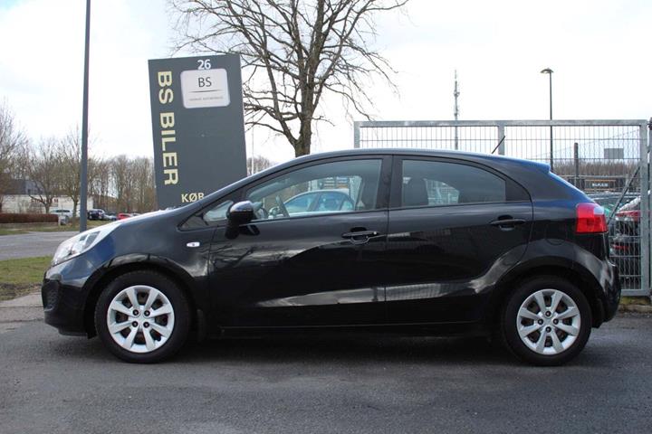undefined Kia Rio fra 2013