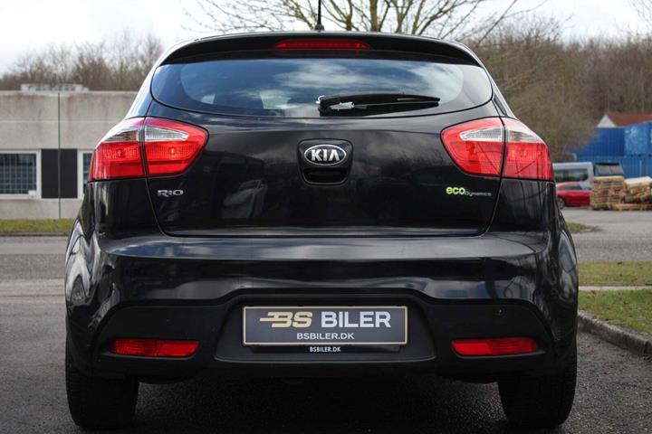 undefined Kia Rio fra 2013