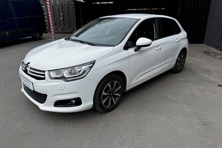Hvid Citroën C4 fra 2018