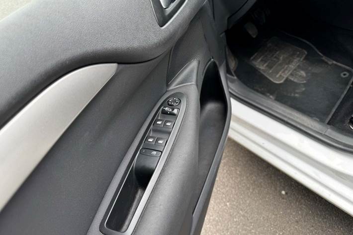 Hvid Citroën C4 fra 2018