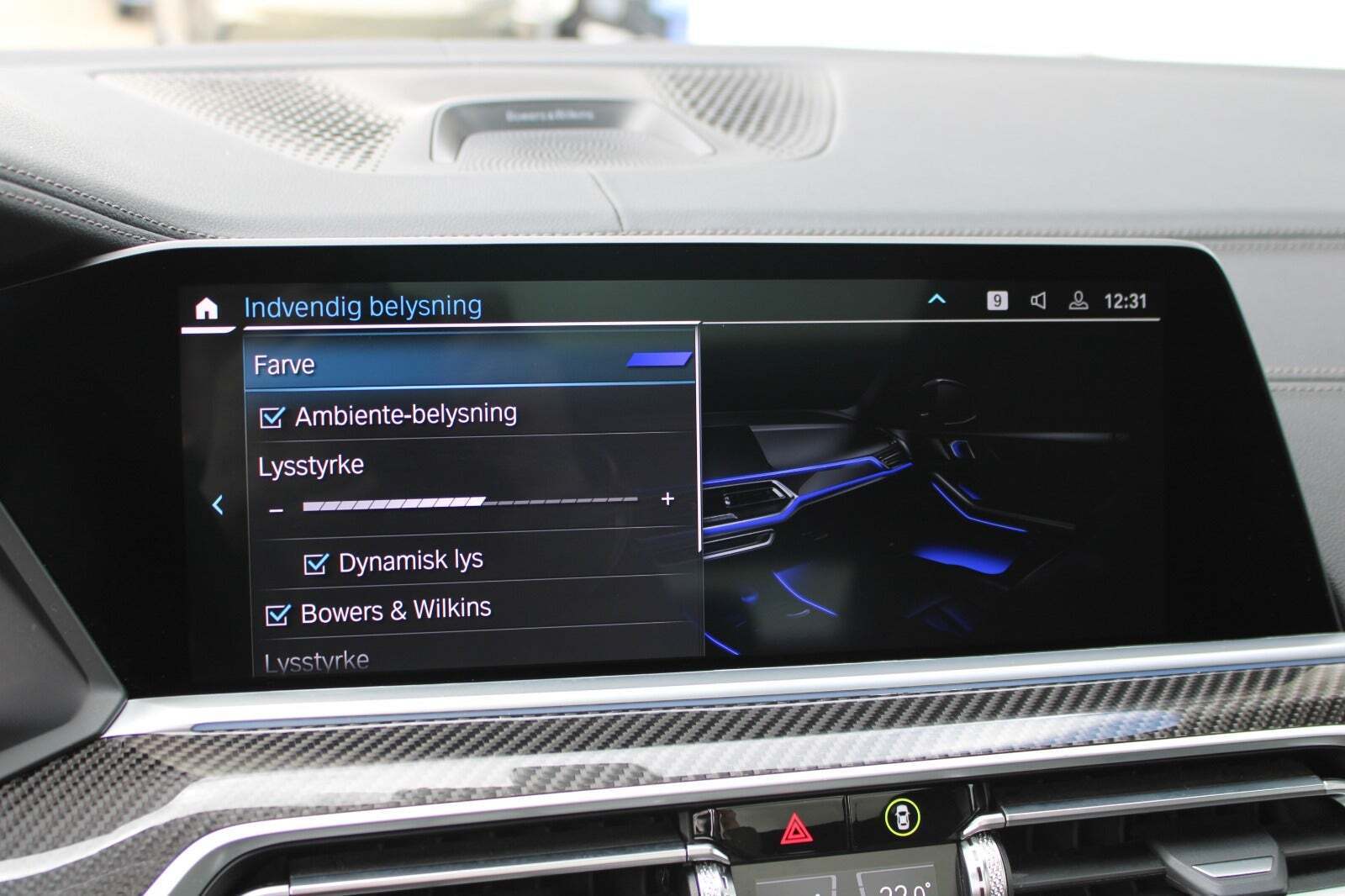 Hvid BMW X5 fra 2023