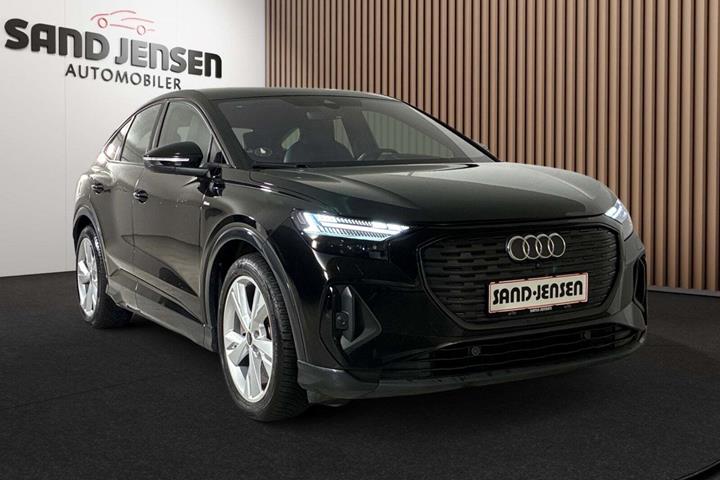 Gul Audi Q4 e-tron fra 2024
