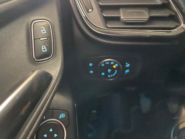 Ford Fiesta 1,0 EcoBoost Titanium