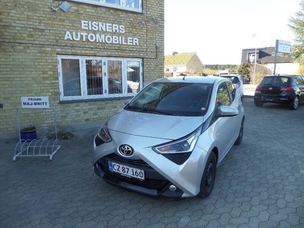 Toyota Aygo 1,0 VVT-i x-press