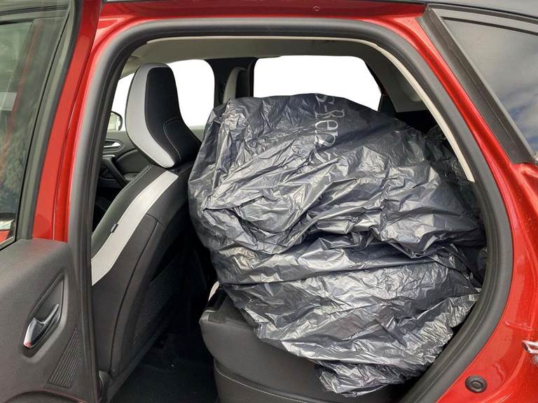 Renault Captur 1,6 E-Tech Intens