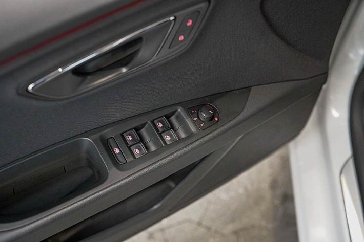 Hvid Seat Leon fra 2020