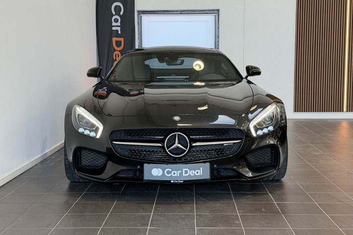 Grå Mercedes AMG GT S fra 2016