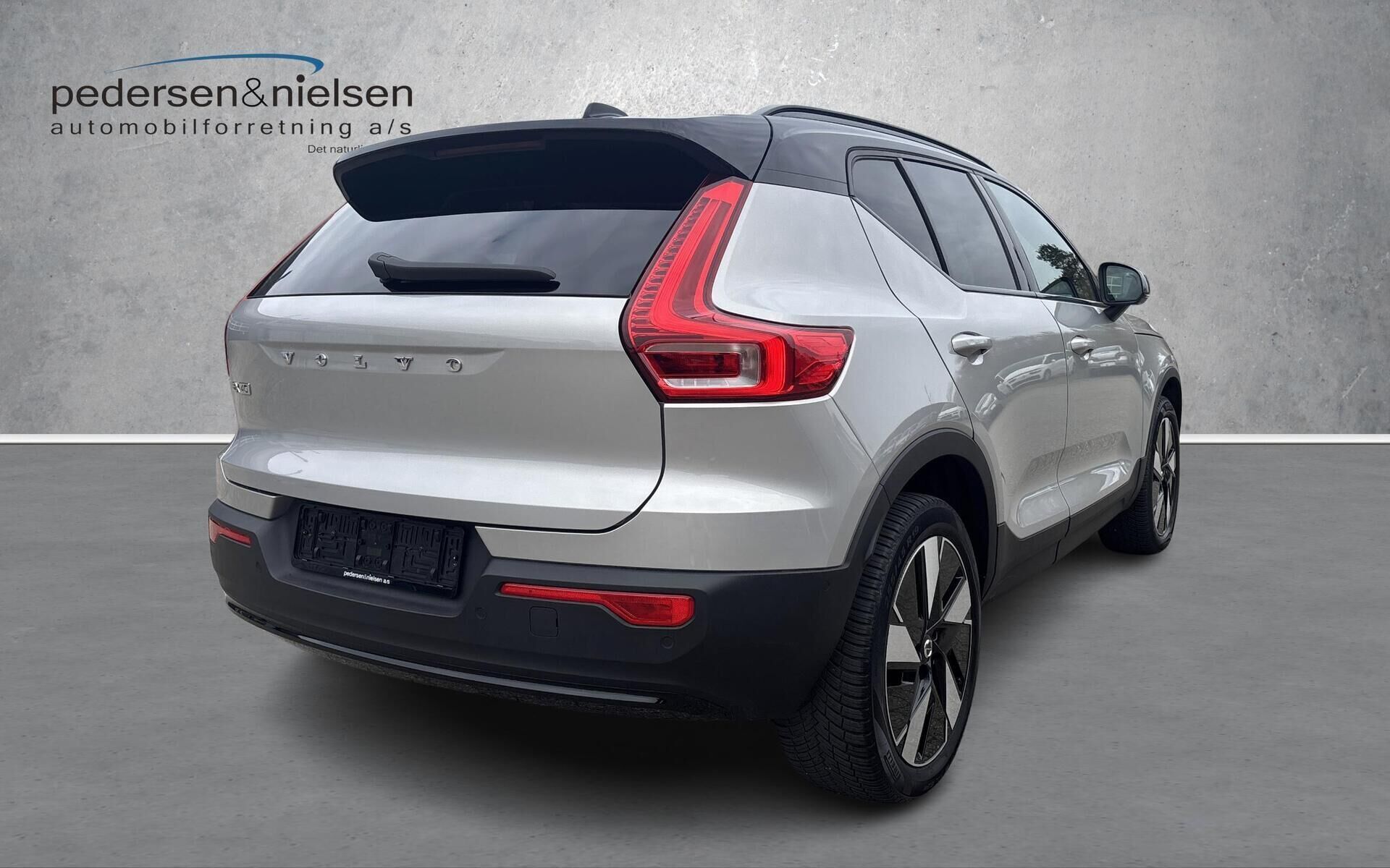 Volvo EX40 Twin Engine Ultra AWD 408HK 5d Aut.