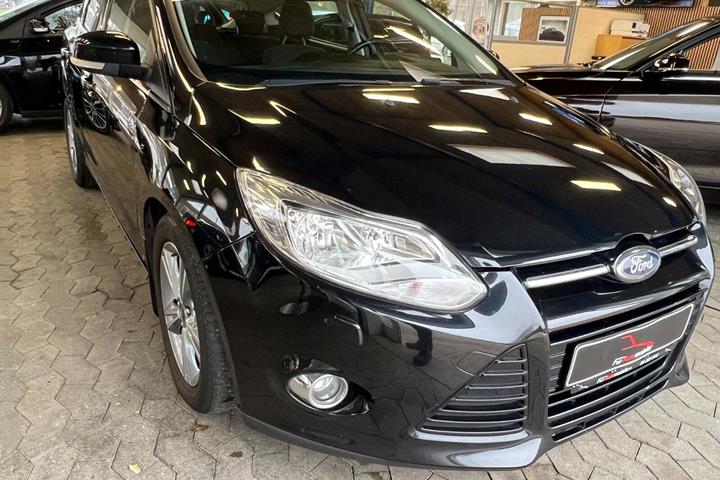 Sort Ford Focus fra 2014