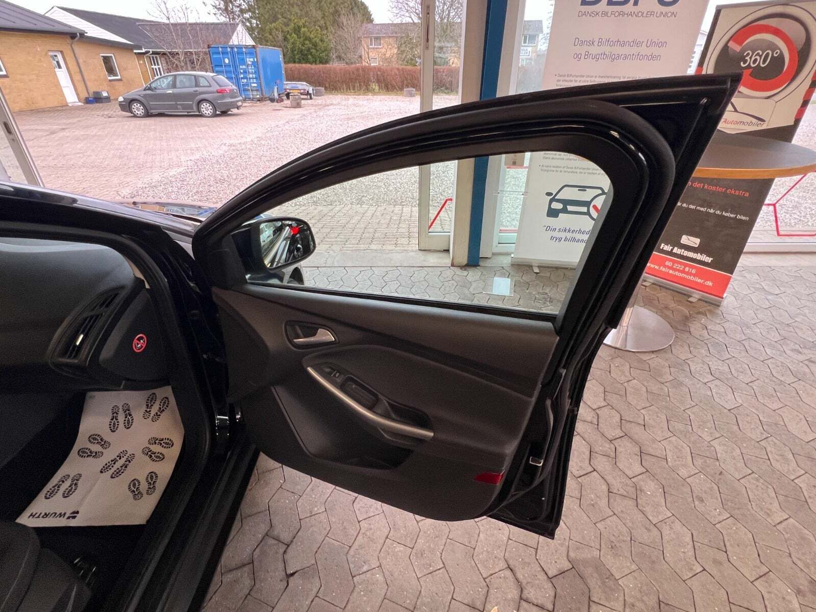 Sort Ford Focus fra 2014