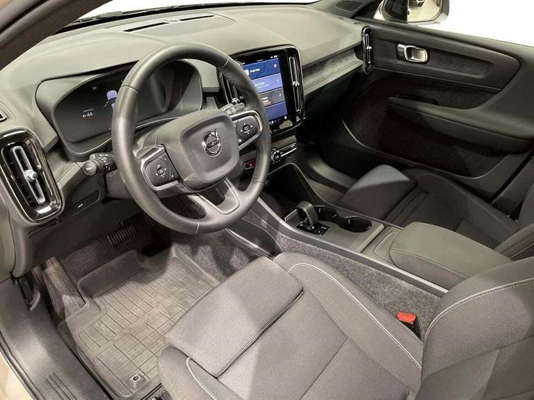 Volvo EX40 Extended Range Core