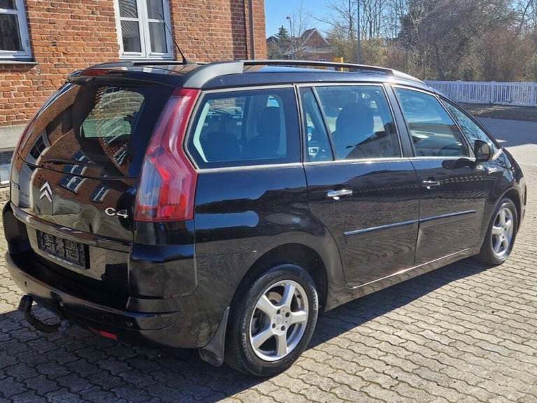 Citroën Grand C4 Picasso 2,0 HDi 136 Exclusive E6G 7prs