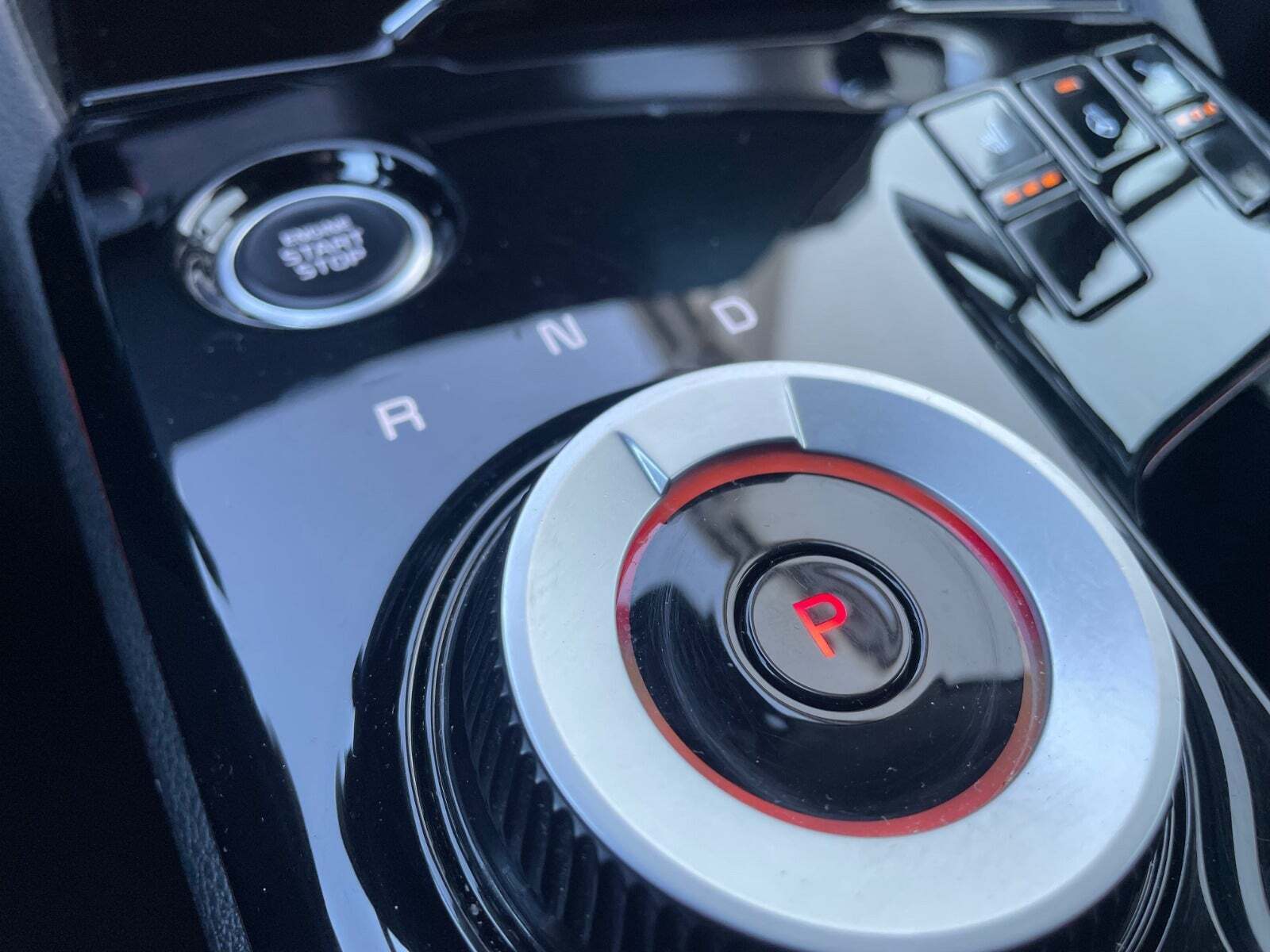 Sort Kia Sportage fra 2022