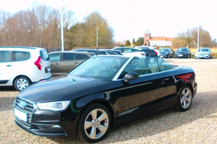 Sort Audi A3 fra 2015