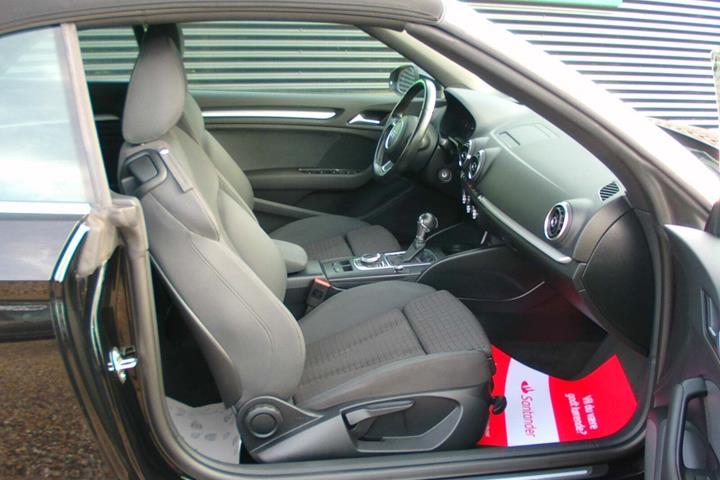 Sort Audi A3 fra 2015