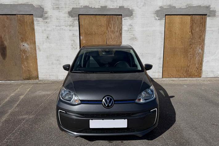 Grå VW E-UP! fra 2022