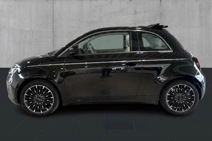 Sort Fiat 500e fra 2020