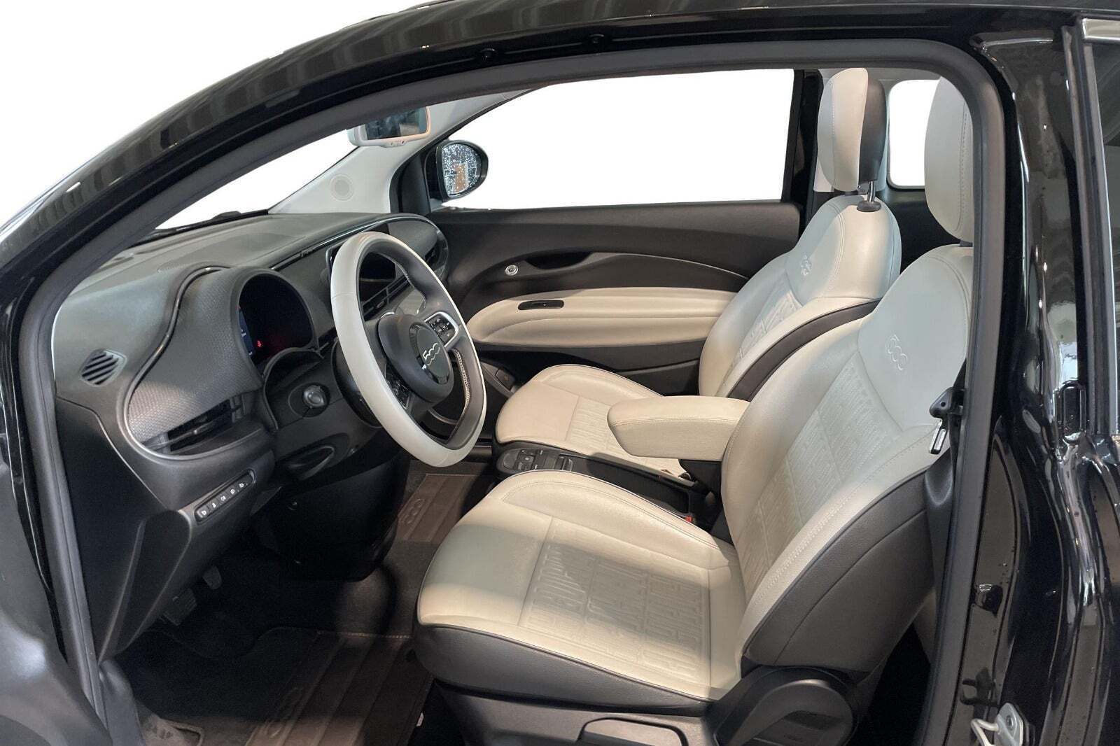 Fiat 500e 42 la Prima Cabrio