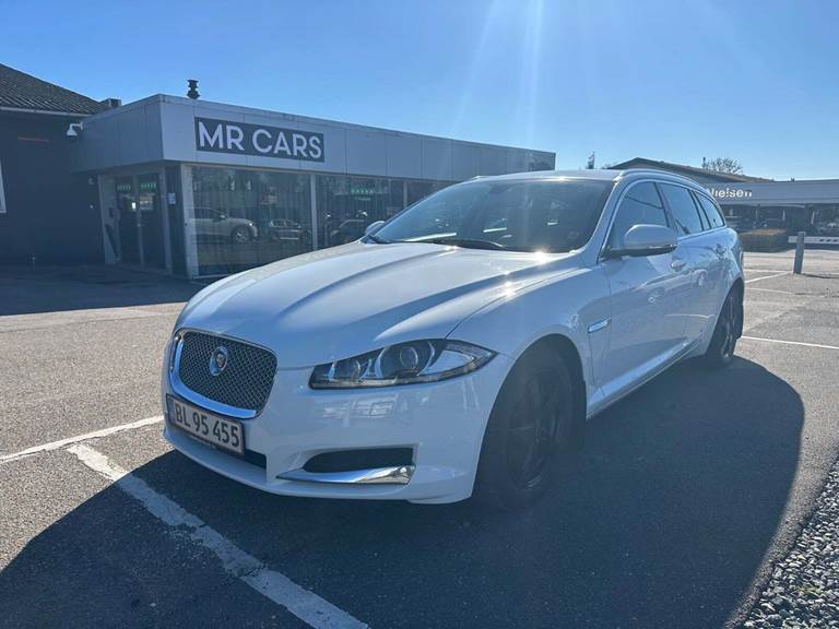 Jaguar XF 2,2 D 163 Luxury Sportbrake aut.