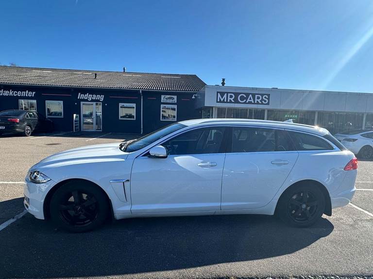 Jaguar XF 2,2 D 163 Luxury Sportbrake aut.