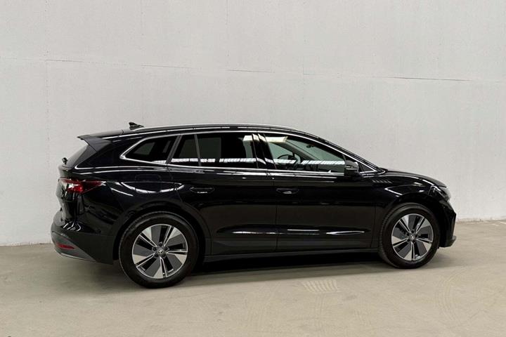 Sort Skoda Enyaq fra 2021