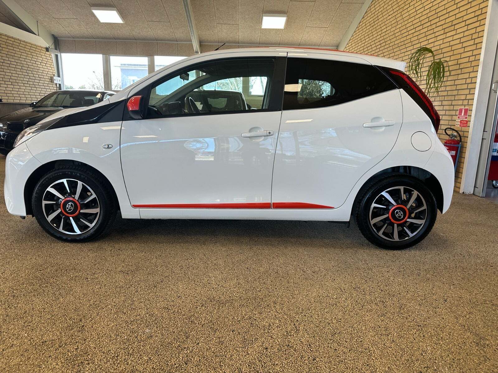 Toyota Aygo 1,0 VVT-i x-sky