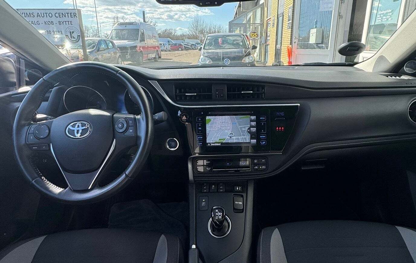 Toyota Auris 1,8 Hybrid H2 Comfort CVT